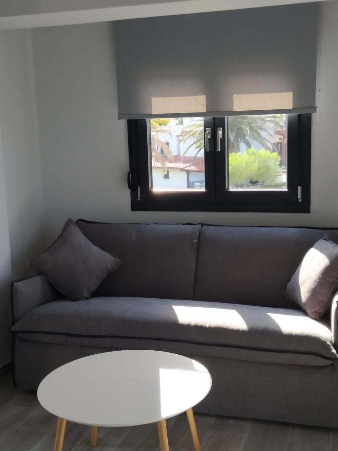 Flaneur Apartments Ormos Panagias Buitenkant foto